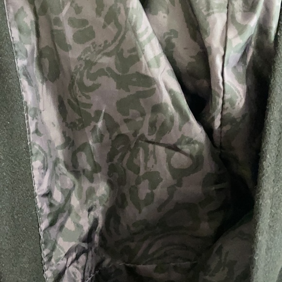 Dollhouse NYC pea coat EUC large barely worn! - Picture 3 of 6